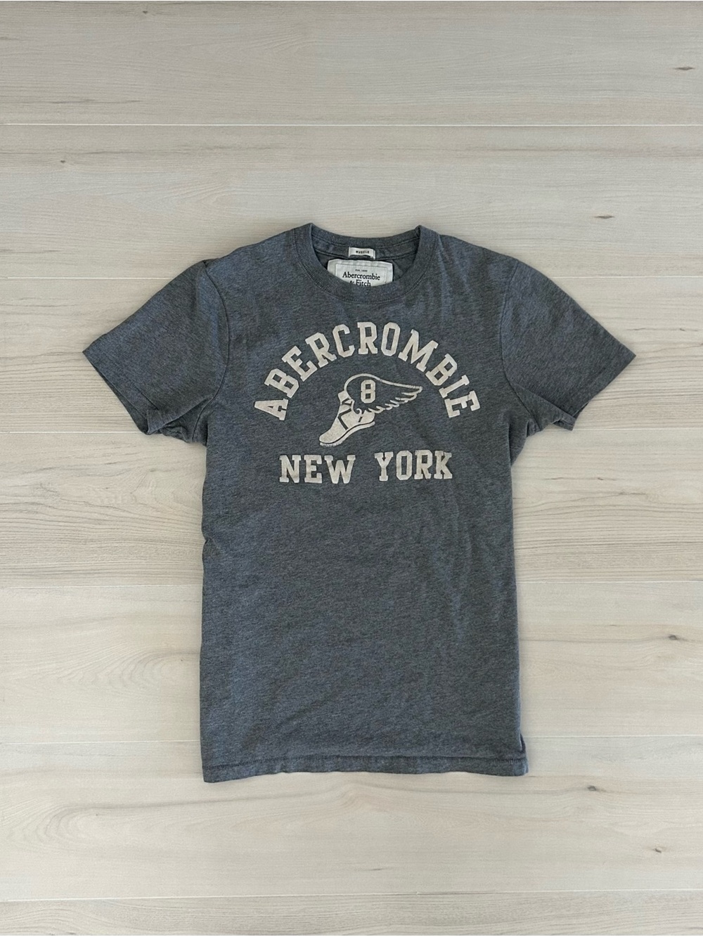 gray abercrombie and fitch loose fit tee
